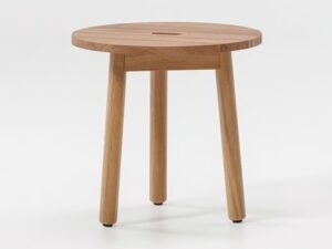 Niedriger runder Couchtisch aus Teakholz | Kettal | Riva