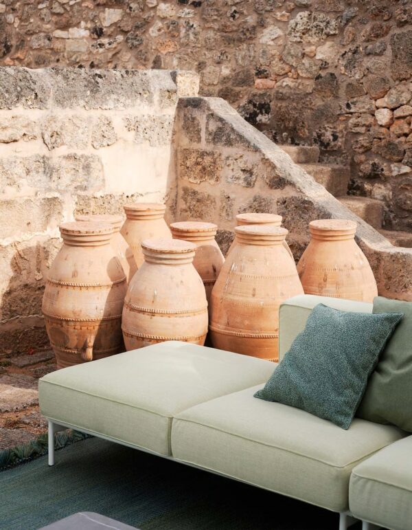 Gartensofa aus Stoff mit Récamiere | RODA | Estendo - Image 4