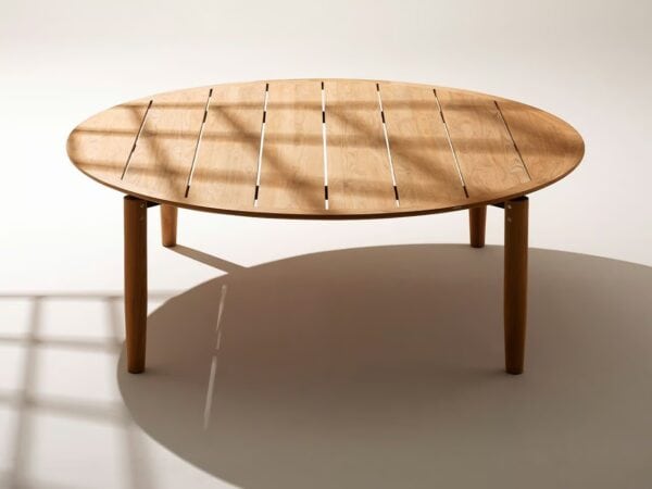 Runder Gartentisch aus Teakholz | RODA | Levante