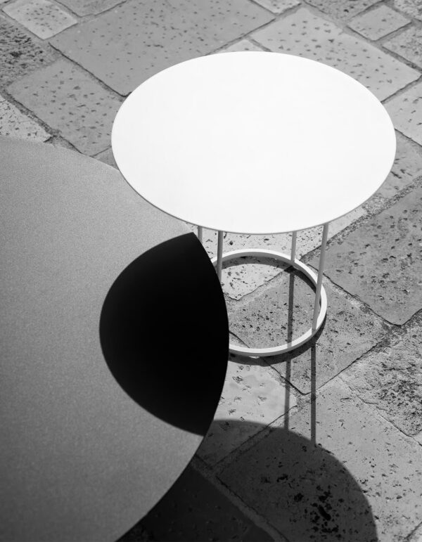 Runder Garten-Beistelltisch aus Aluminium | RODA | Zefiro - Image 8