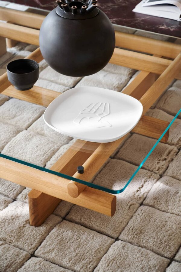 Niedriger rechteckiger Couchtisch aus Holz und Glas | Cassina | Sengu - Image 13