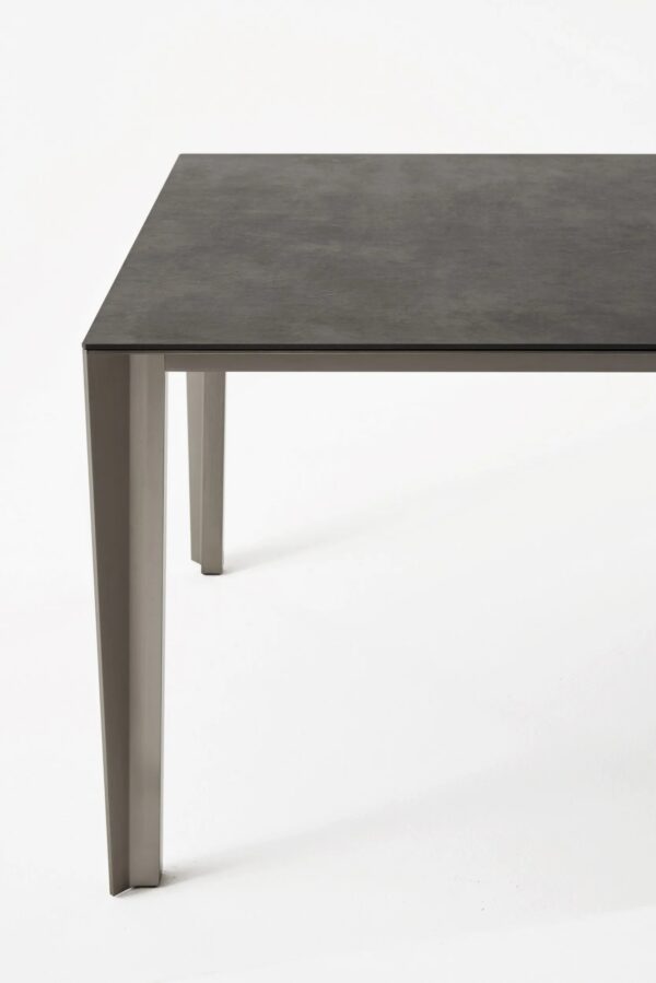 Quadratischer Tisch | Desalto - Image 2