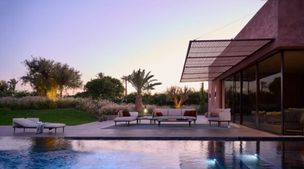 Anbau- Gartensessel aus Stoff mit Armlehnen | Royal Botania | Styletto Lounge - Image 2