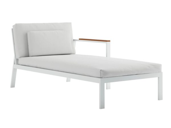 Sofa | GANDIABLASCO | Timeless - Image 2