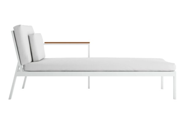 Sofa | GANDIABLASCO | Timeless