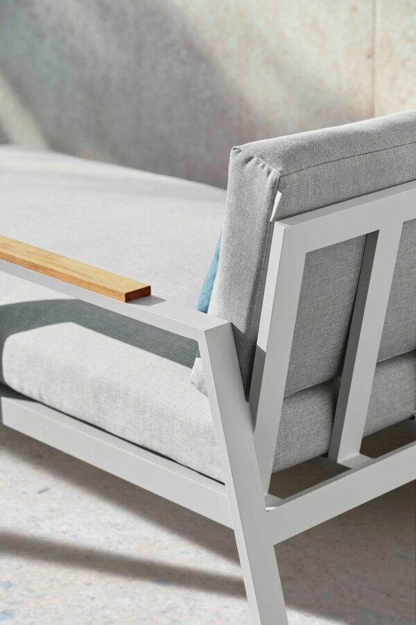 Sofa | GANDIABLASCO | Timeless - Image 15