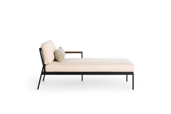 Sofa | GANDIABLASCO | Timeless - Image 8