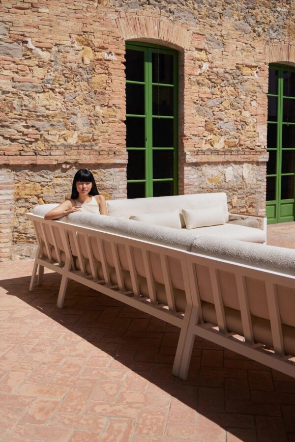 Sofa | GANDIABLASCO | Timeless - Image 11