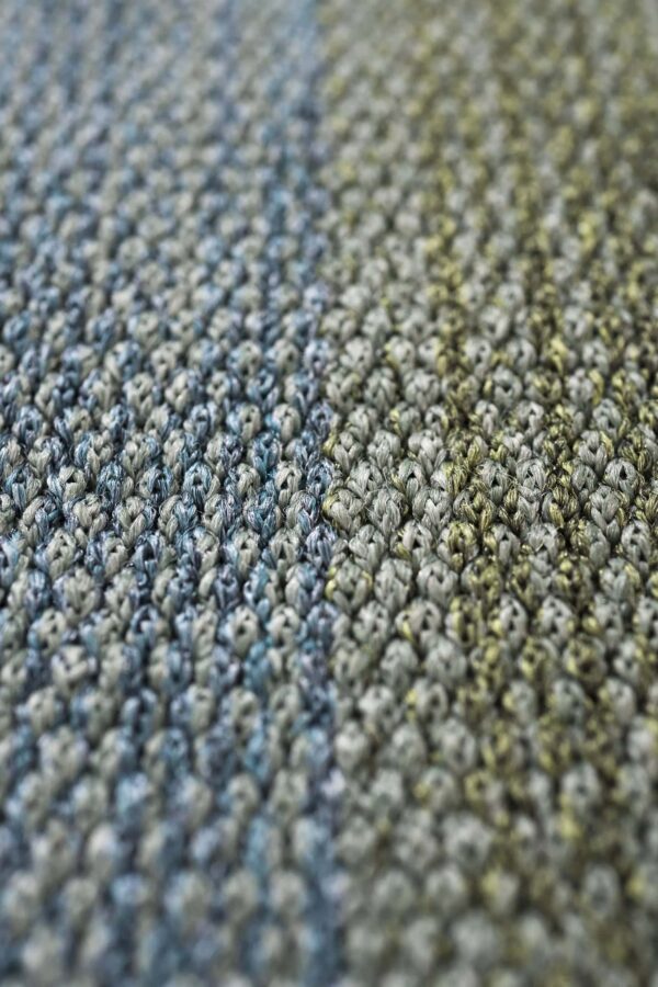 Streifen- rechteckiger Handgefertigter Teppich | RODA | Tint - Image 9