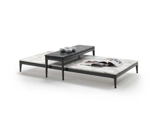 Niedriger Couchtisch aus Marmor | Flexform | Pico