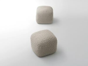 Quadratischer Sitzpouf für den Außenbereich aus Leinen | Paola Lenti