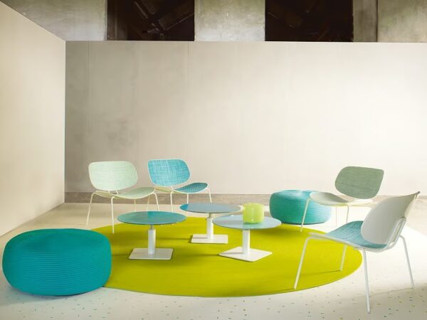 Stapelbarer Lounge Gartensessel aus Polypropylen | Paola Lenti | Lido
