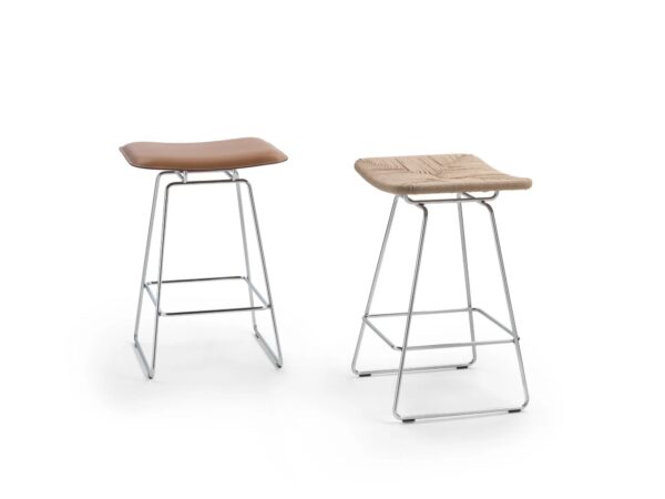 Mit Kufengestell Hochhocker aus Stroh | Flexform | Echoes - Image 2