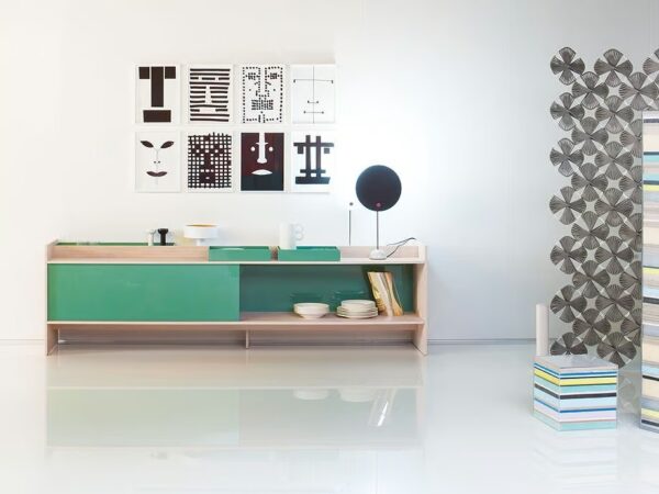 Sideboard aus Aluminium mit Schiebetüren | Paola Lenti
