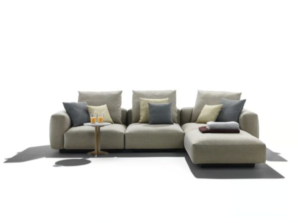 3-er Garten Anbausofa aus Stoff mit Récamiere | Flexform | Grandemare