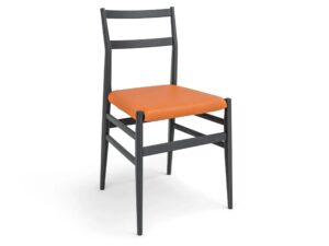 Stuhl aus massivem Holz | Cassina