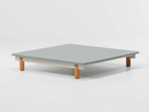 Quadratischer Couchtisch aus Aluminium | Kettal | Molo