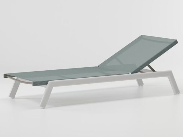 Stapelbarer verstellbarer Gartenliege | Kettal | Molo