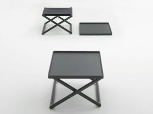 Quadratischer Couchtisch aus Wenge mit Tablett | Paola Lenti | Portofino