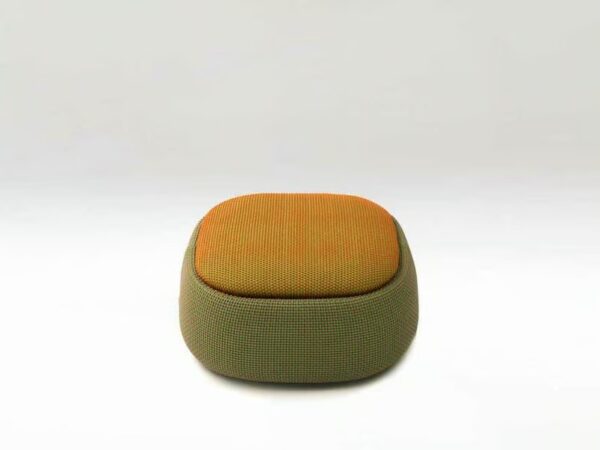 Gepolsterter Sitzpuff mit abnehmbarem Bezug | Paola Lenti | Smile - Image 2