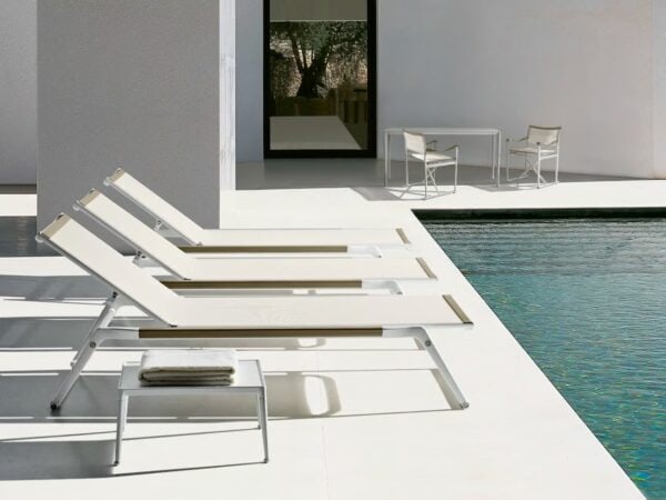 Stapelbarer verstellbarer Gartenliege aus Batyline® | B&B Italia Outdoor | Mirto - Image 3