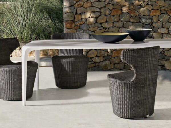 Rechteckiger Gartentisch aus Cristalplant® | B&B Italia Outdoor - Image 2