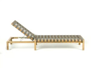 Gartenliege aus Teakholz mit Rollen | RODA | Mistral