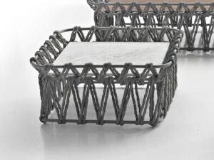Quadratischer Garten-Beistelltisch aus Carrara-Marmor | B&B Italia Outdoor | Butterfly