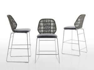 Mit Kufengestell Gartenhocker mit Fußstütze | B&B Italia Outdoor | Crinoline