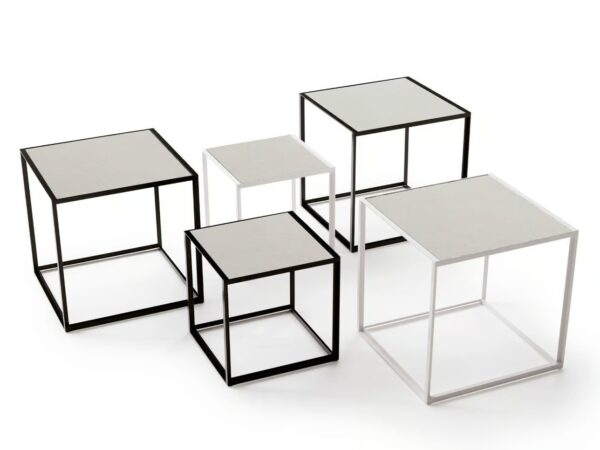 Quadratischer Couchtisch aus Feinsteinzeug | B&B Italia Outdoor | Canasta '13