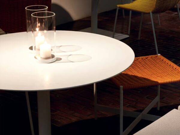 Tisch | Paola Lenti | Giro - Image 3