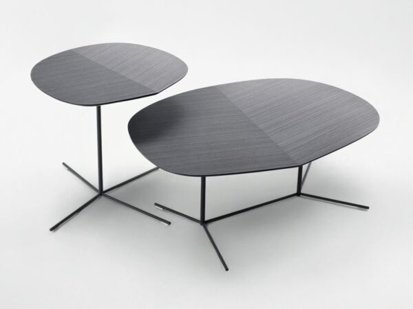 Couchtisch aus Stahl und Holz | Paola Lenti
