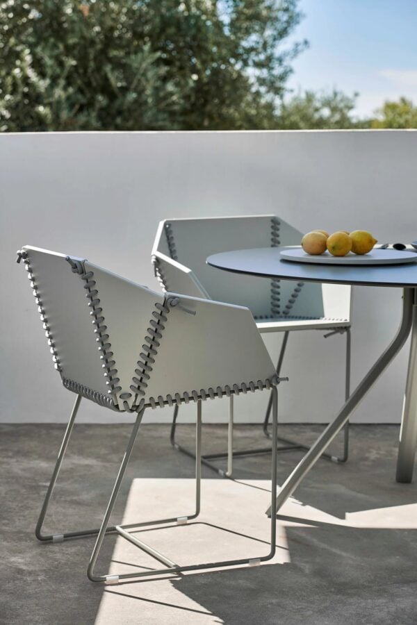 Stapelbarer runder Tisch aus Thermolackiertem Aluminium | GANDIABLASCO | Stack - Image 9