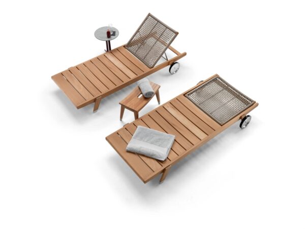 Gartenliege aus Irokoholz mit Rollen | Flexform | Hora Sexta - Image 2