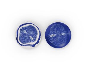 Tellerset aus Porzellan | Cassina | Le Monde de Charlotte Perriand